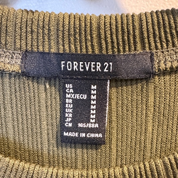 Forever 21 Green Ribbed Pullover - Picture 2 of 8